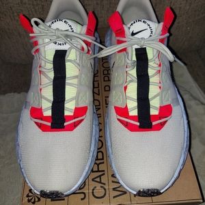 Nike Crater Impact Black/Bright Crimson/Chambray Blue/Light Bone/Stone 11.5